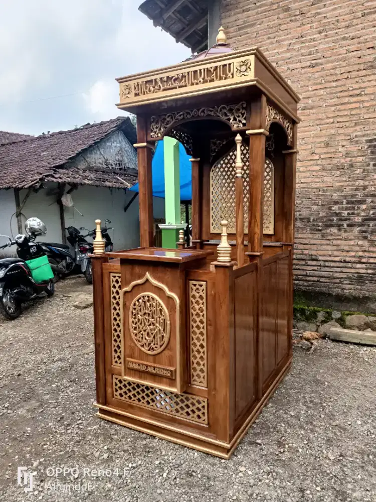 Mimbar masjid kubah minimalis 69