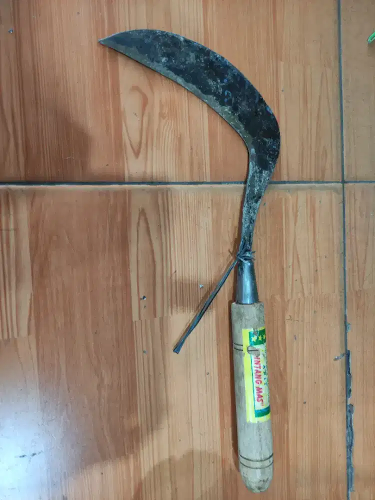 Clurit,arit utk tebas rumput