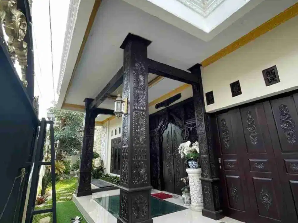 Jual Rumah mewah klasik dan bangunan kost di Muja Muju Yogyakarta