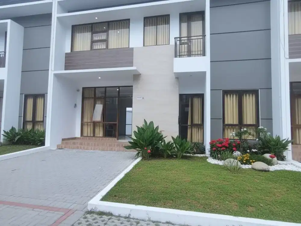 Rumah dijual Buah Batu / Bojongsoang Bandung, 1 menit pintu Tol Buah Batu Bandung