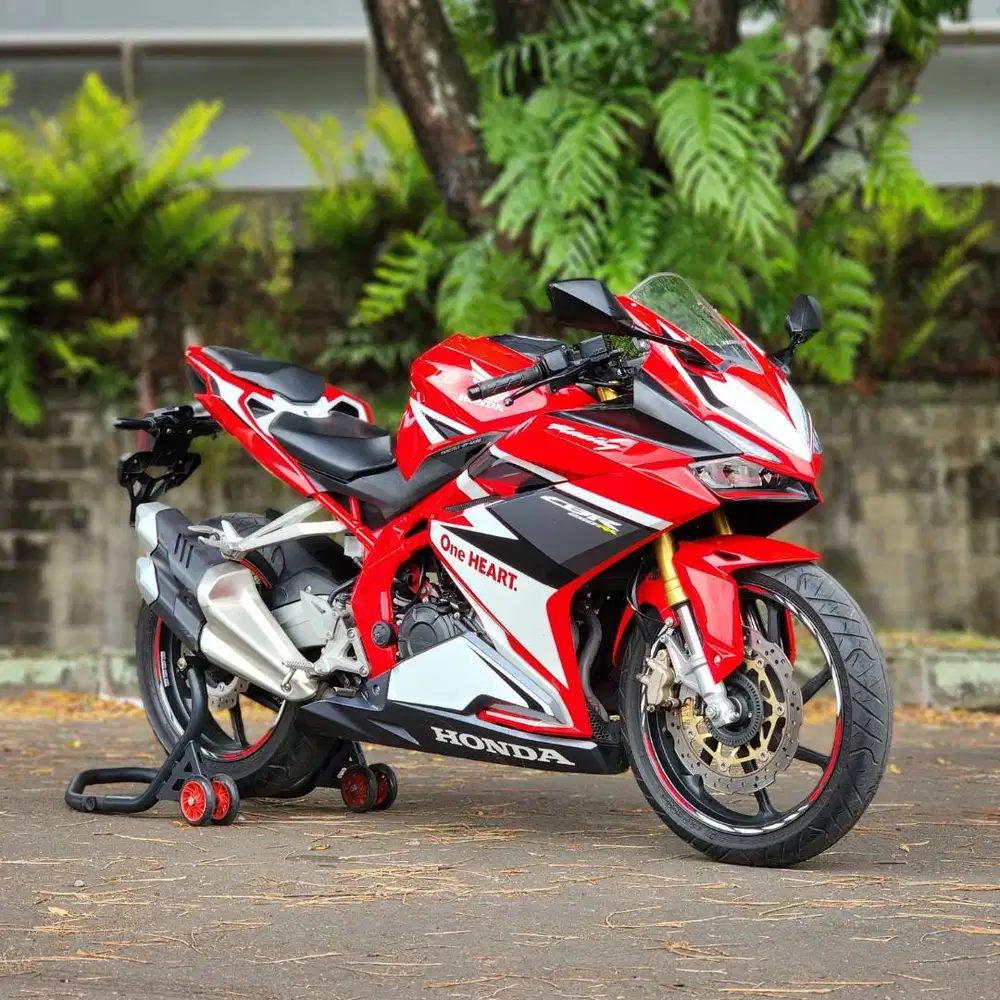 CBR 250 RR Red Racing ABS 2019