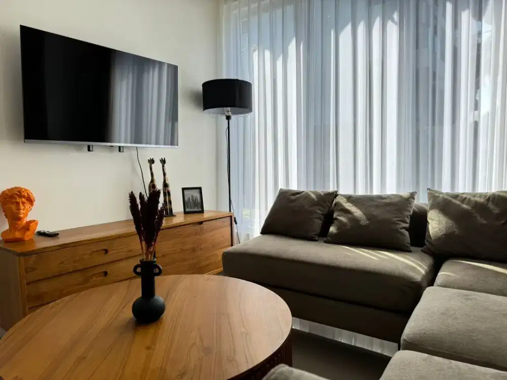 Hot offer for rent 2 bedroom house at Greenlot Residence