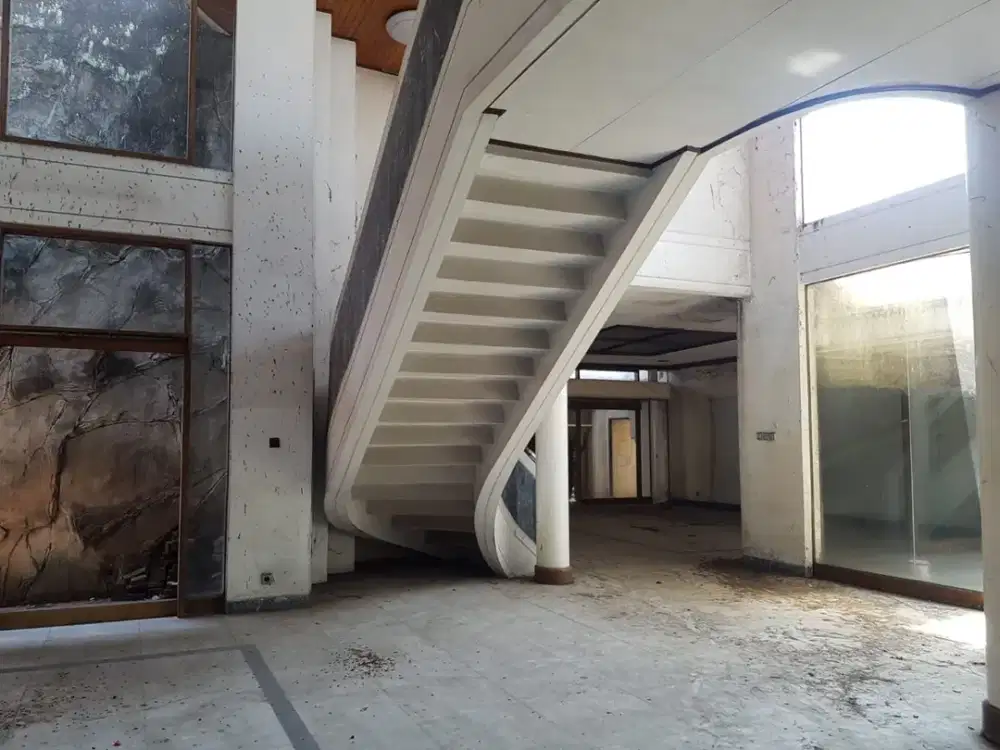 Dijual Ruko Ex Gedung Hilton 3 Lantai Lokasi Strategis Di Bandung