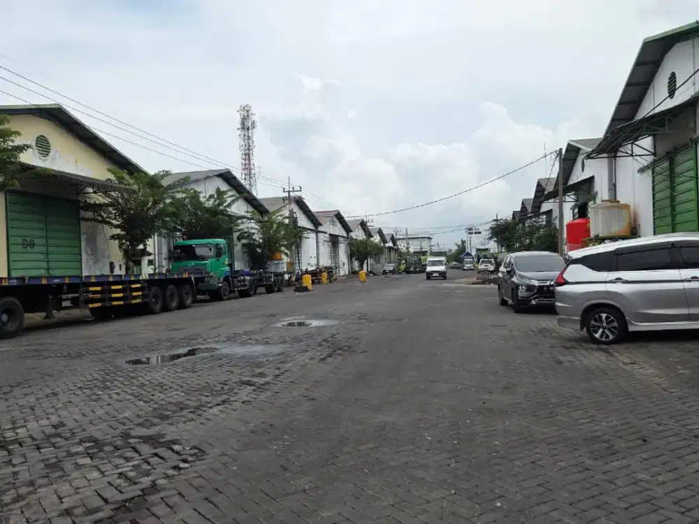 Gudang Margomulyo Ada Kantor 1 Lantai Dan Toilet
