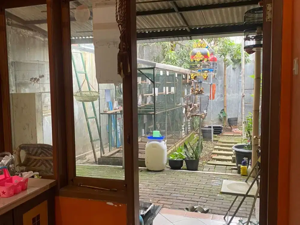 Dijual Rumah Hitung Tanah di Pinus Regency Bandung