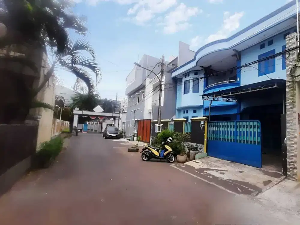 Z75 Rumah Strategis Murah 195 m2 Cempaka Putih Jakarta Pusat