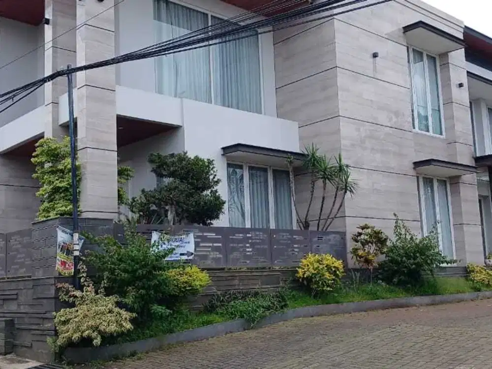 Dijual rumah Lux d Cileunyi Bandung