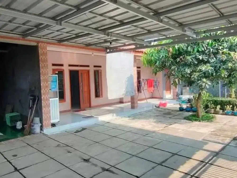 Rukam tanah luas dekat Stasiun Cilebut Bogor