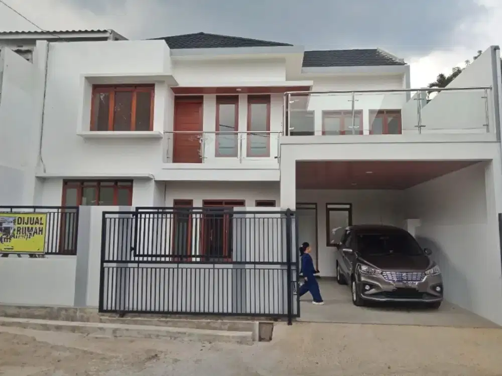 dijual rumah 2 lantai view gunung dan bandung di Padasuka