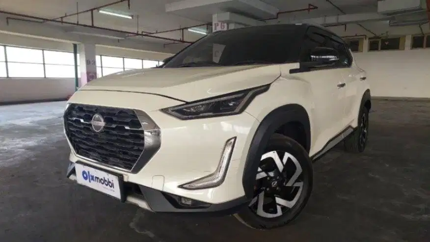 Like New TDP 10JT Nissan Magnite 1.0 Premium Bensin-AT 2022 Putih