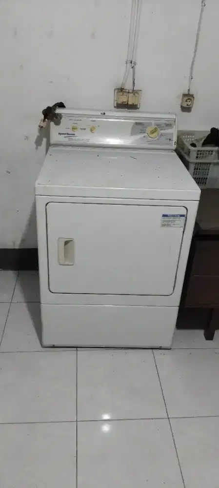 Mesin pengering/dryer merek speed queen