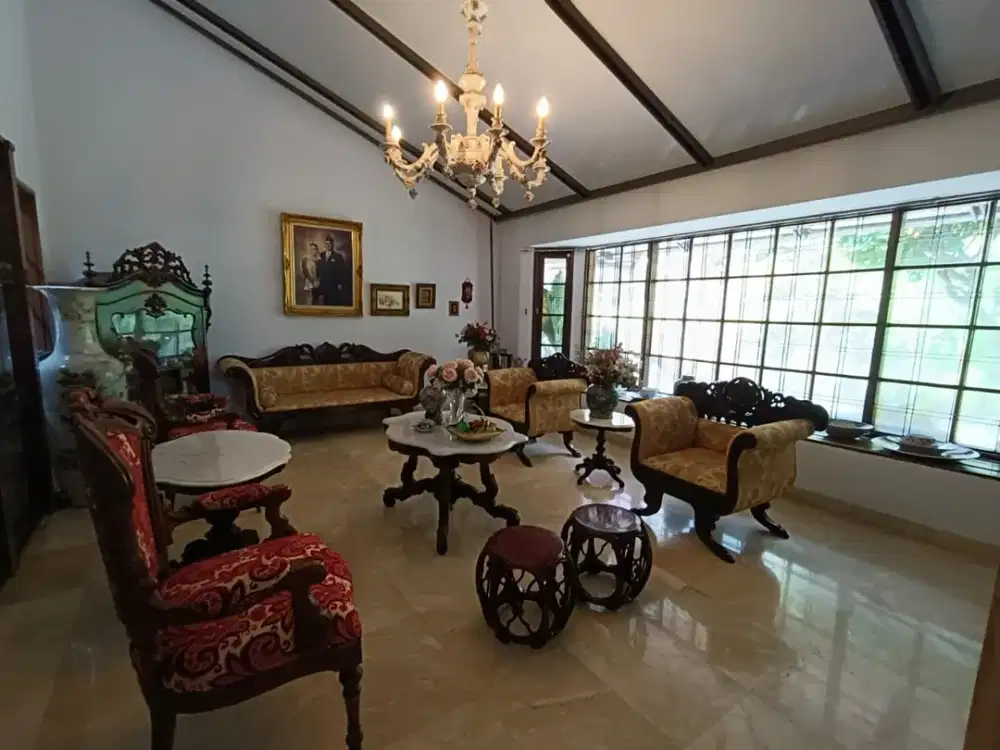 Rumah di Jl. Cisitu Indah VI, Dago - Kota Bandung