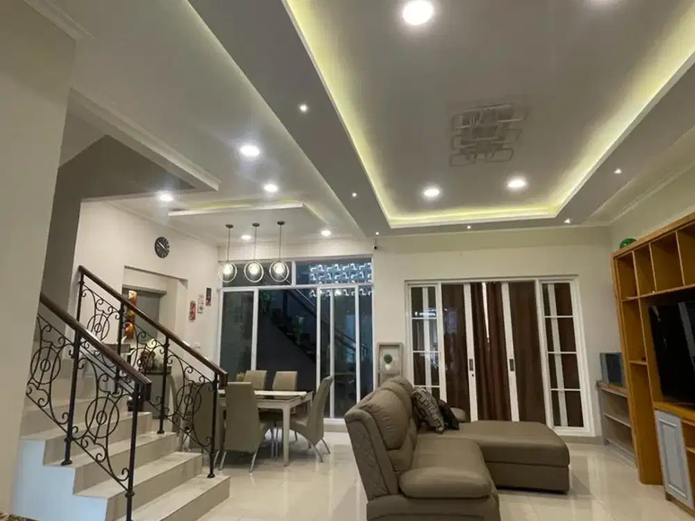 RUMAH MEWAH FURNISH CANTIK TRIMEZIA GADING SERPONG