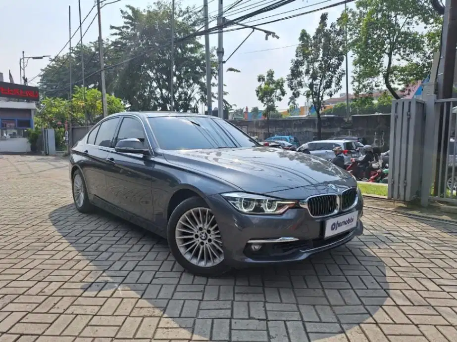 LOW DP BMW 320i 2.0 N20 Bensin-AT 2015 UAF