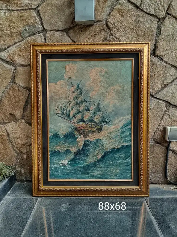 Lukisan Kapal Layar di Laut