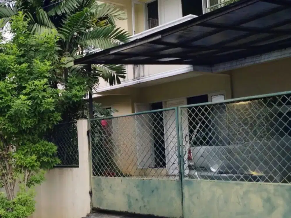 Cinere bukit cinere indah luas 327 rumah 2 lantai komplek ex pondok indah