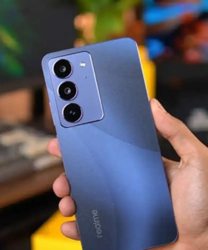 Realme C75x mulus 100%