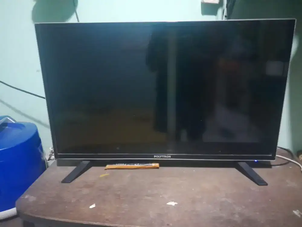 tv polytron 32inch