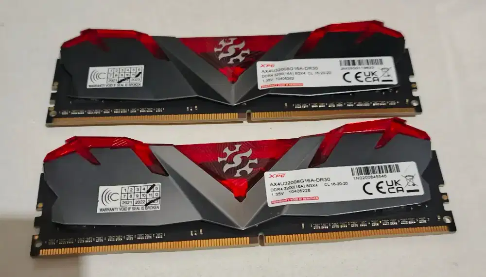 RAM DDR4 XPG D30 2x8 16GB