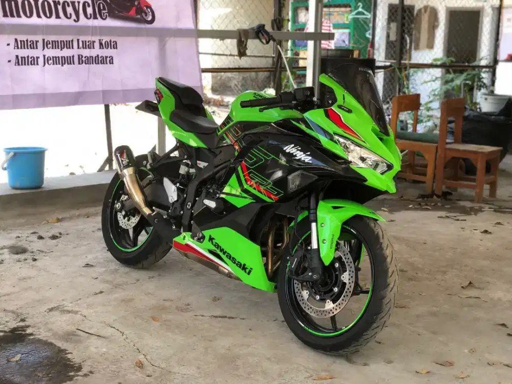 SEWA MOTOR BANDUNG ZX 25RR, XMAX, BEAT