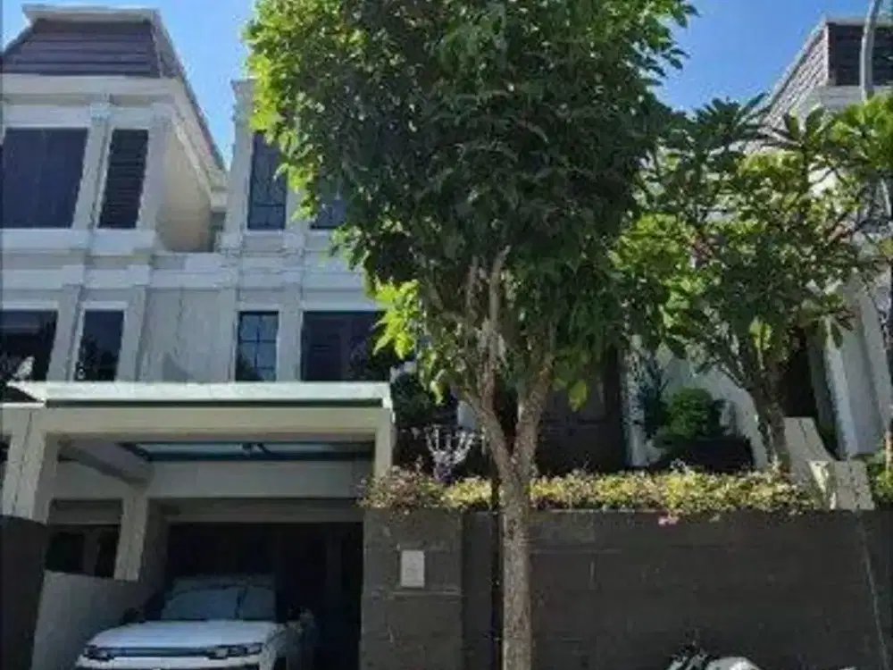 Rumah Semi Furnish The Grand Kenjeran Pinewood, Cluster Evodia