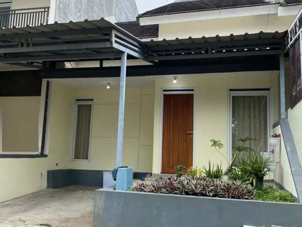 Rumah minimalis asri nyaman di Cluster Cilengkrang Cibiru Kota Bandung