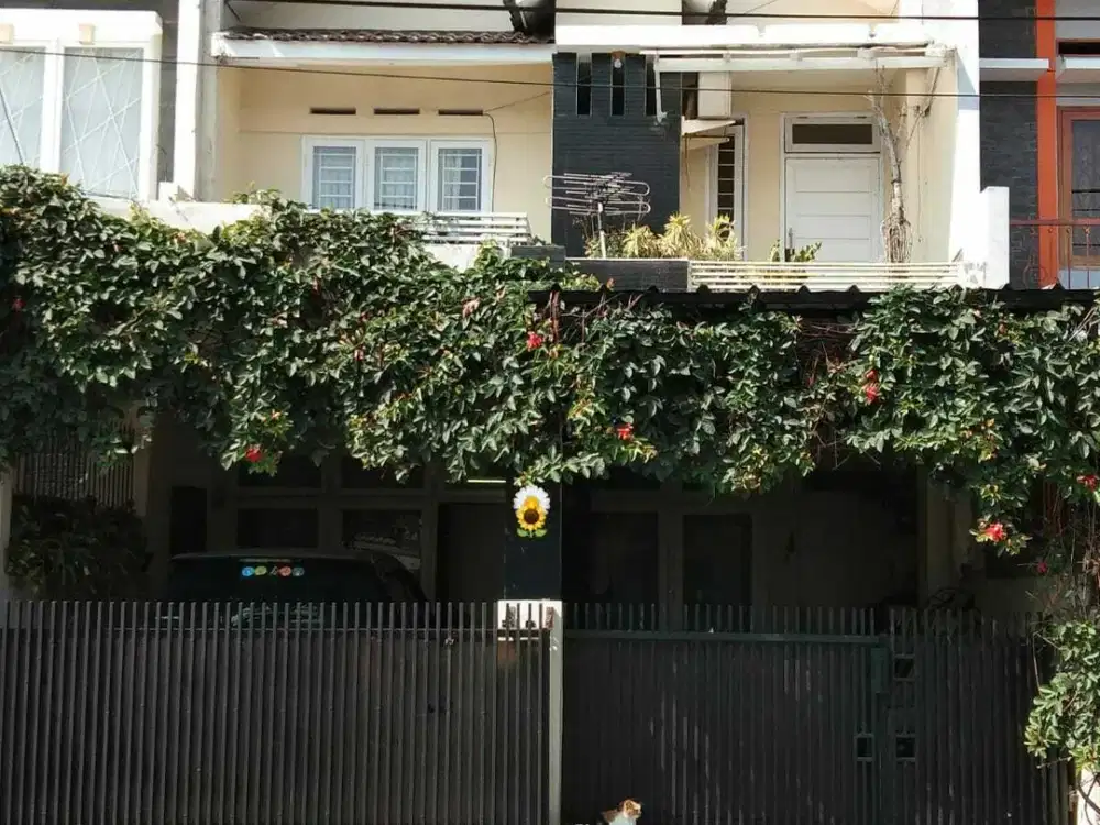 Rumah Dijual Cepat! Butuh Dana, Harga Nego di Komplek Antapani Bandung