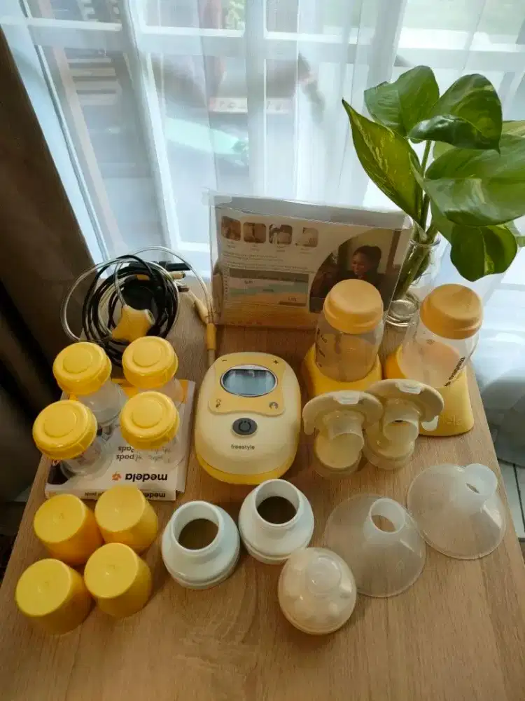 Madela pompa asi breastpump bayi baby original