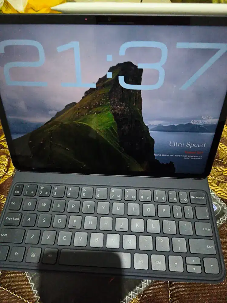 Xiaomi pad 7 second lengkap keyboard dan pen