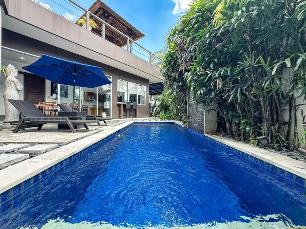 VILLA 3KT MODERN DENGAN PEMANDANGAN SAWAH DI KEROBOKAN