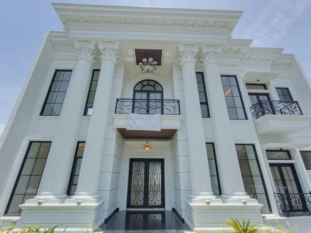 Rumah mewah siap huni,ada lift lantai Marmer,Garasi luas,Cluster Elit,Cluster terdepan Sentul City,SHM