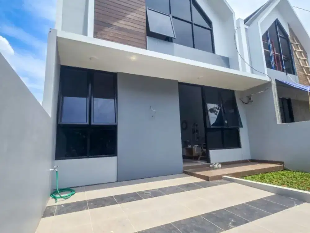 Rumah Ready siap huni 2 lantai harga 700jtan di Jatiasih Bebas banjir