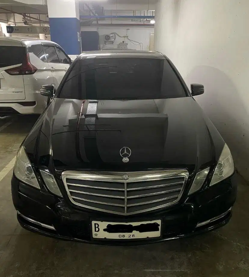 Mercedes-Benz E200 2013 Bensin