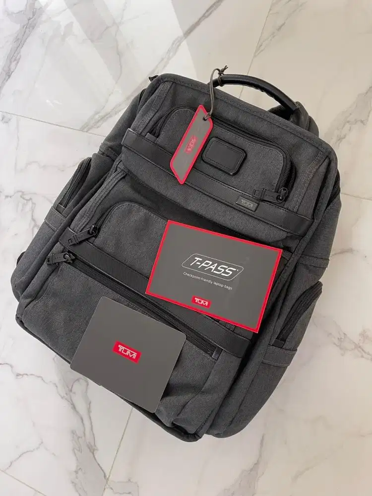 TUMI - Brief pack (alpha) / original tumi ya!