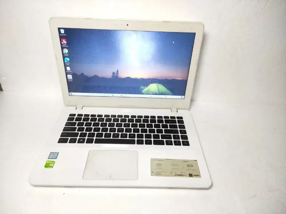 A729 Asus A442U core i5-8250U Ram 8GB ssd 256GB double vga
