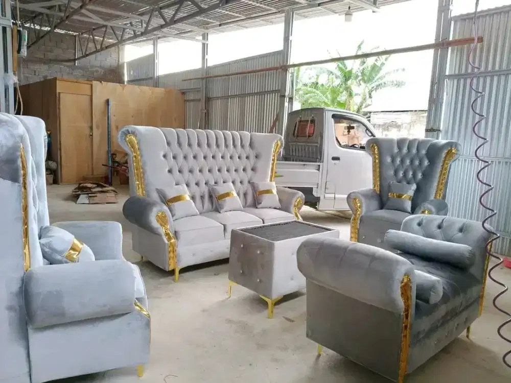 Sofa syahrin 311 bench, list gold