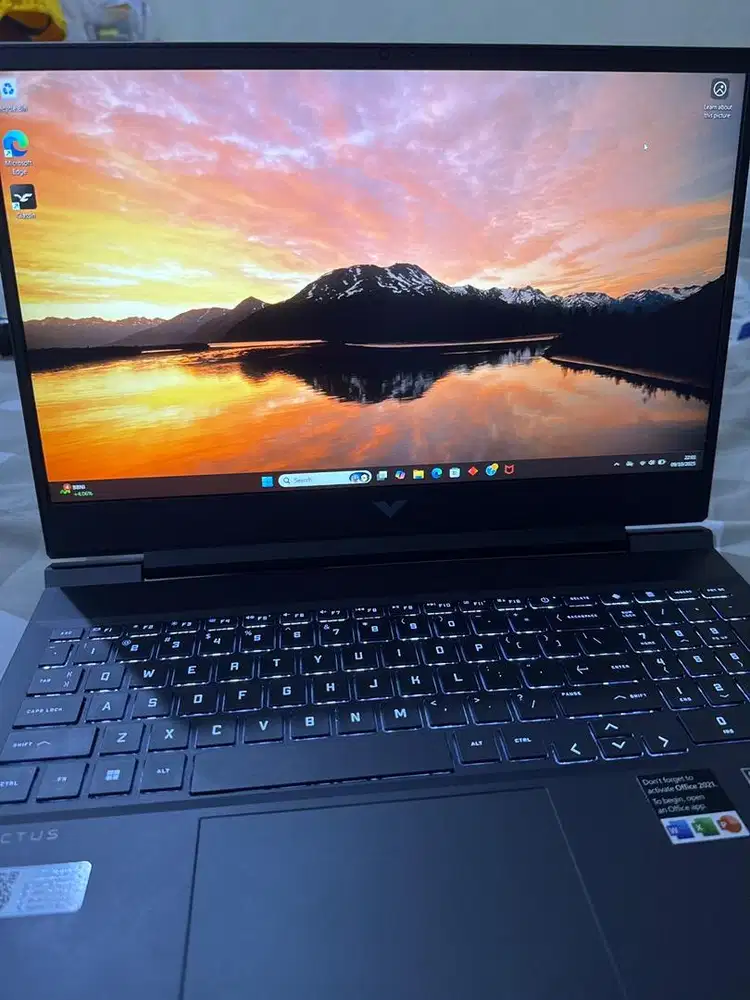 Like New !! NB HP Gaming Victus 16 E0084AX