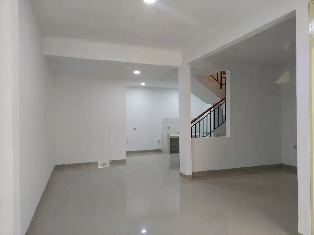 DIJUAL Rumah Lokasi Tenang di Citra Garden 3