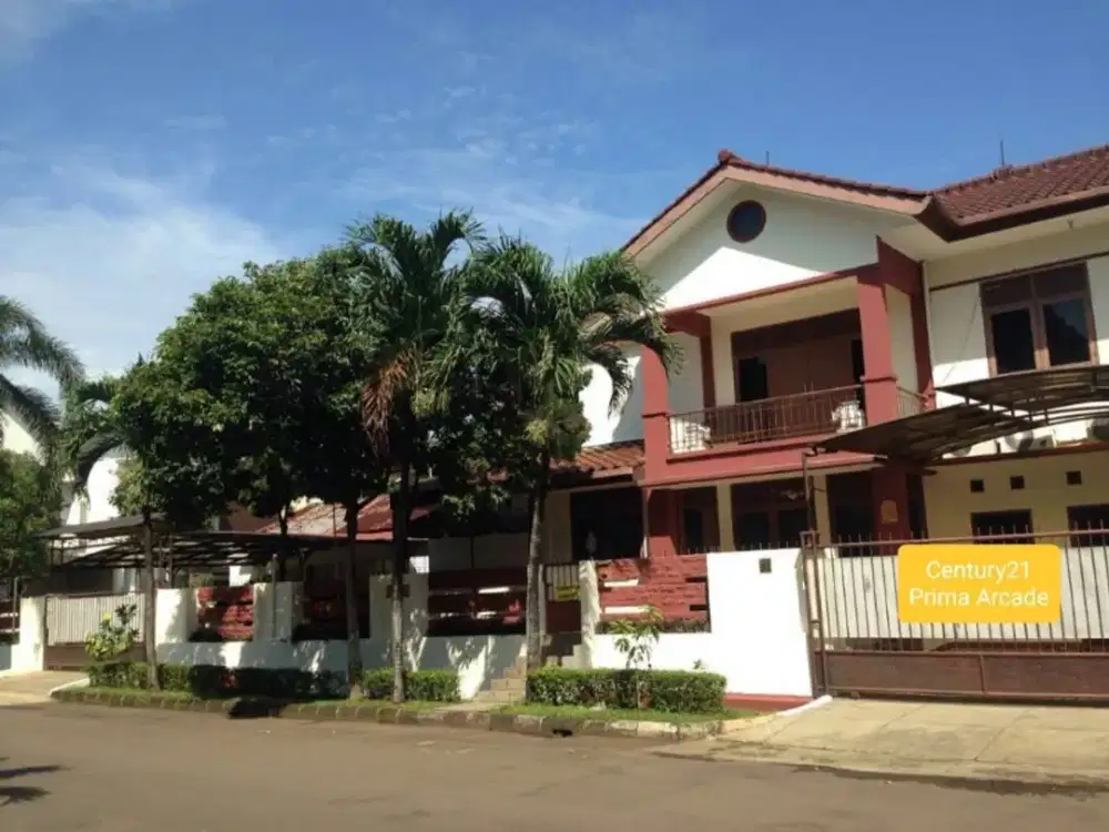 Mertilang Bintaro Jaya, rumah dengan tanah luas strategis