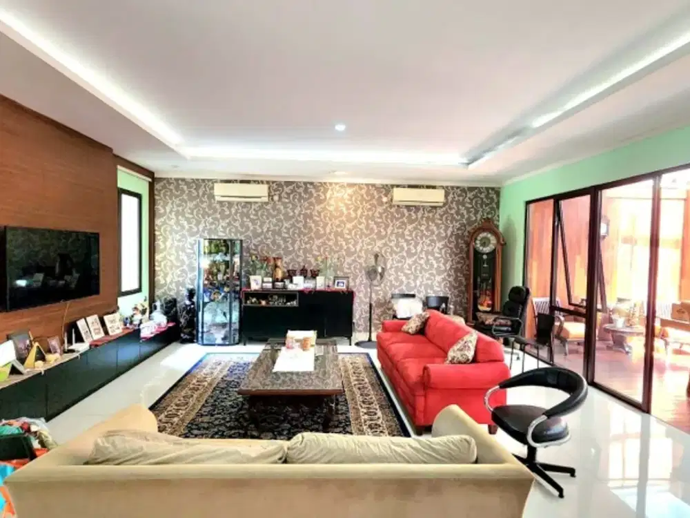 Rumah Kebayoran Bintaro Jaya Sektor 7 luas dan murah