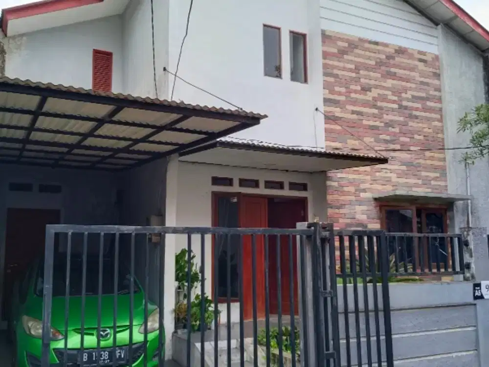 Rumah bagus siap huni murah strategis dekat Stasiun Sudimara