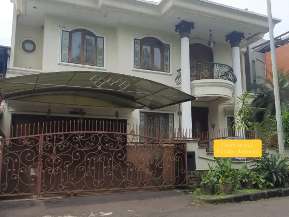 Rumah bagus kokoh di Bukit Mas Rempoa Jaksel.