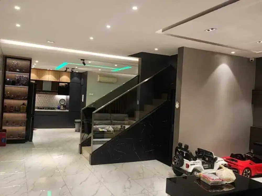 Jual Rumah Muara Karang 6x15 Furnish Bagus Brand New