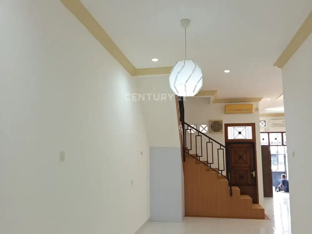 Rumah Tinggal One Gate System Di Pondok Kelapa S8449