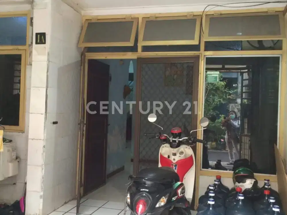 Rumah 3 Lantai Tidak Banjir Di Kayu Putih S7296