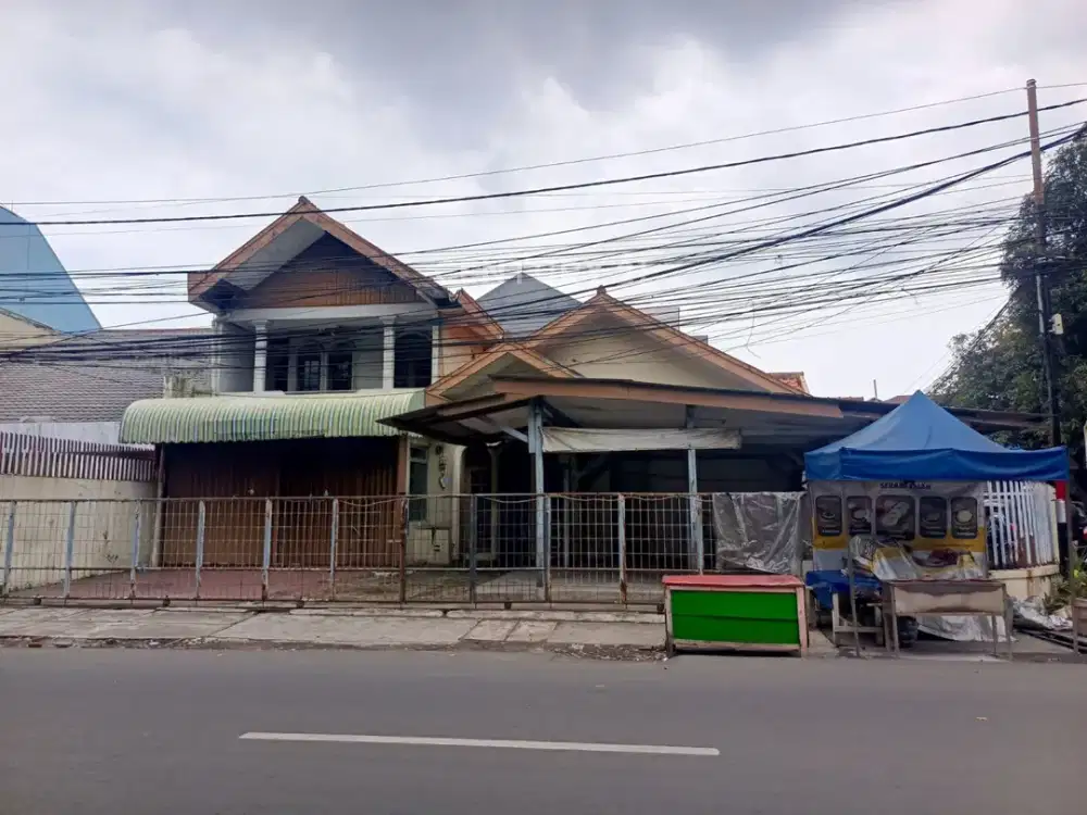Rumah Hook 2 Lantai Dekat Pasar Di Kayu Putih S8600