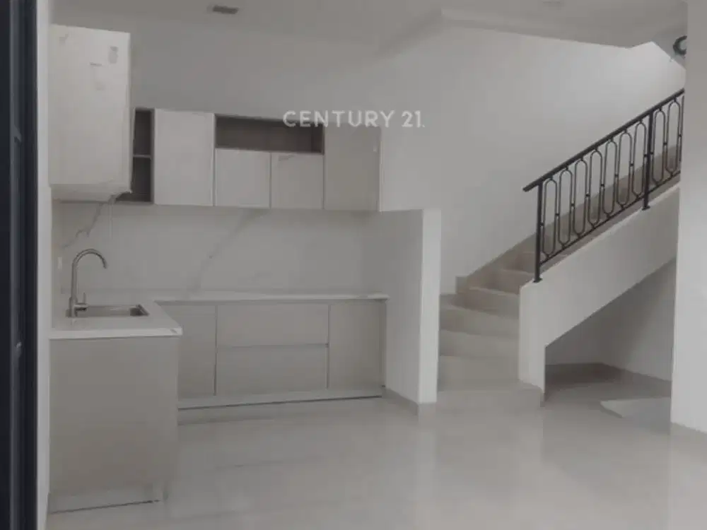 Rumah Tinggal 3 Lt Unit Baru Di Bukit Podomoro Duren Sawit S8383