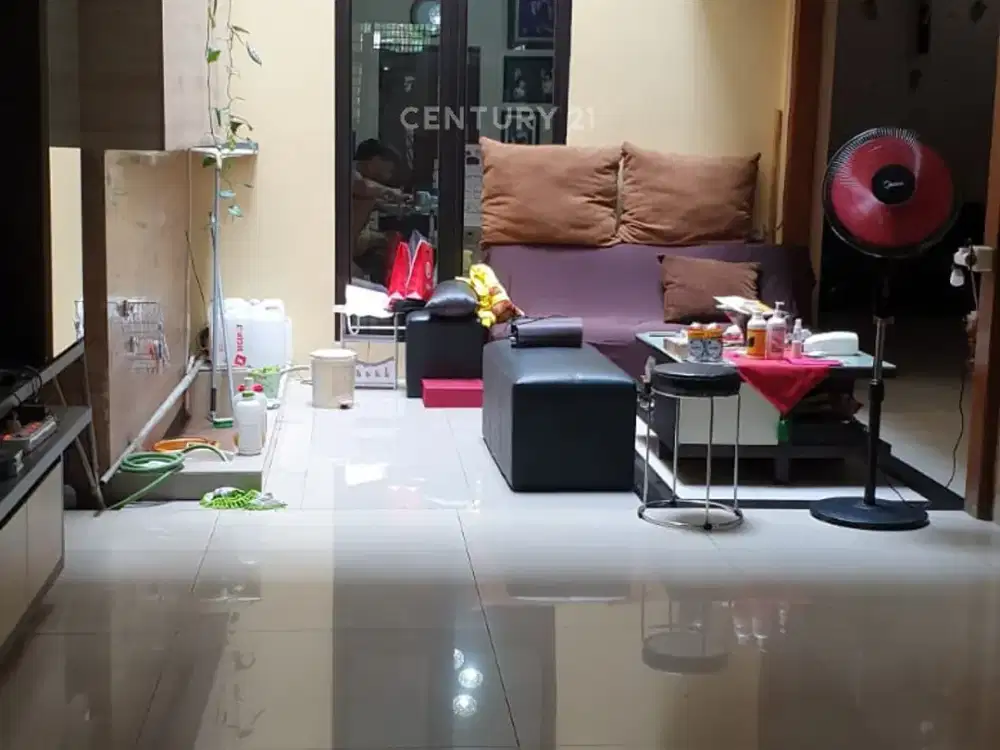 Rumah 2 Lantai Dekat Area Pendidikan Di Cipinang Cempedak S8447