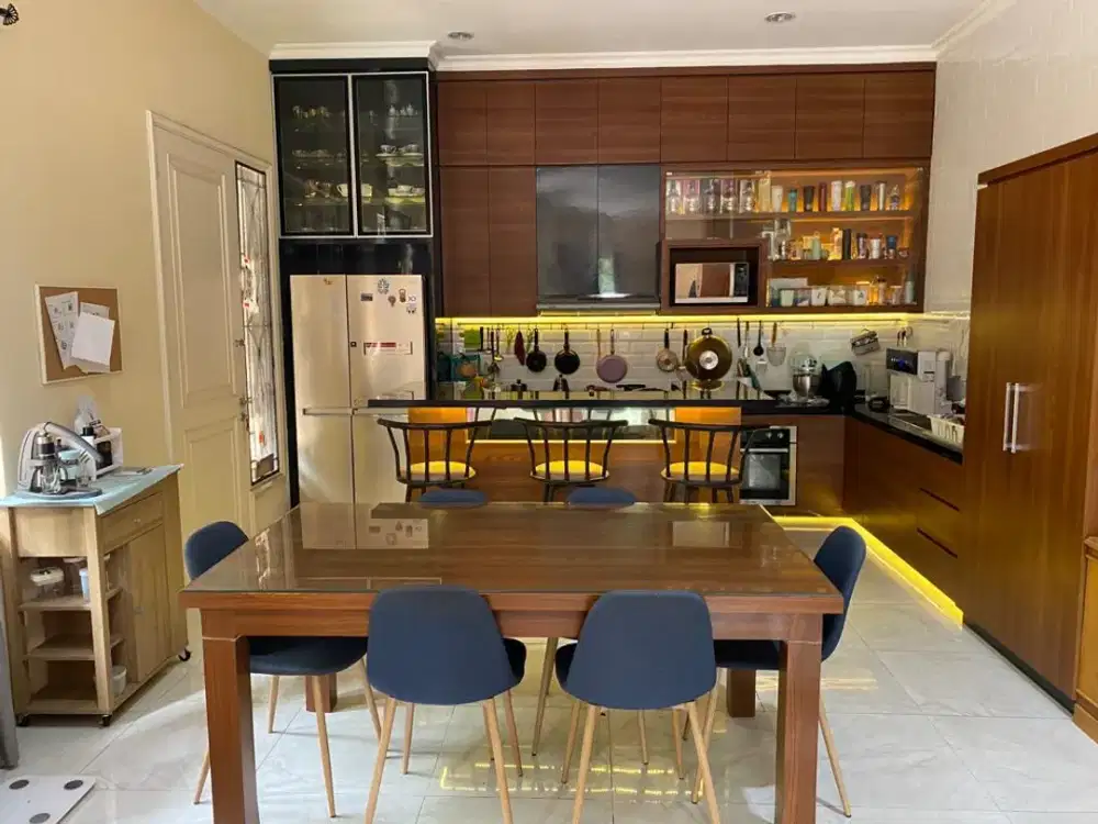 Rumah Sektor  1C Dekat Sekolah  Penabur  Full Renovasi  Harga Terbaik