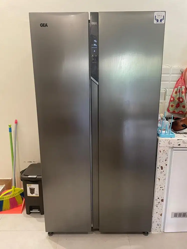 Kulkas Side by Side GEA